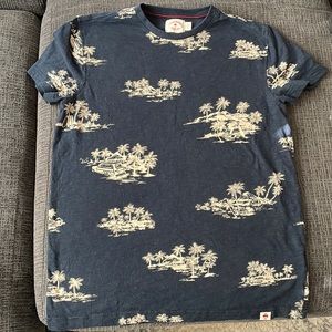 Brooks Brothers T shirt